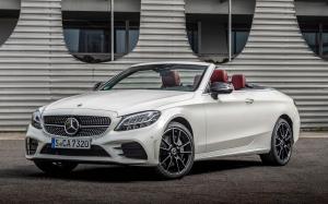 Mercedes-Benz C300 AMG Line Cabriolet